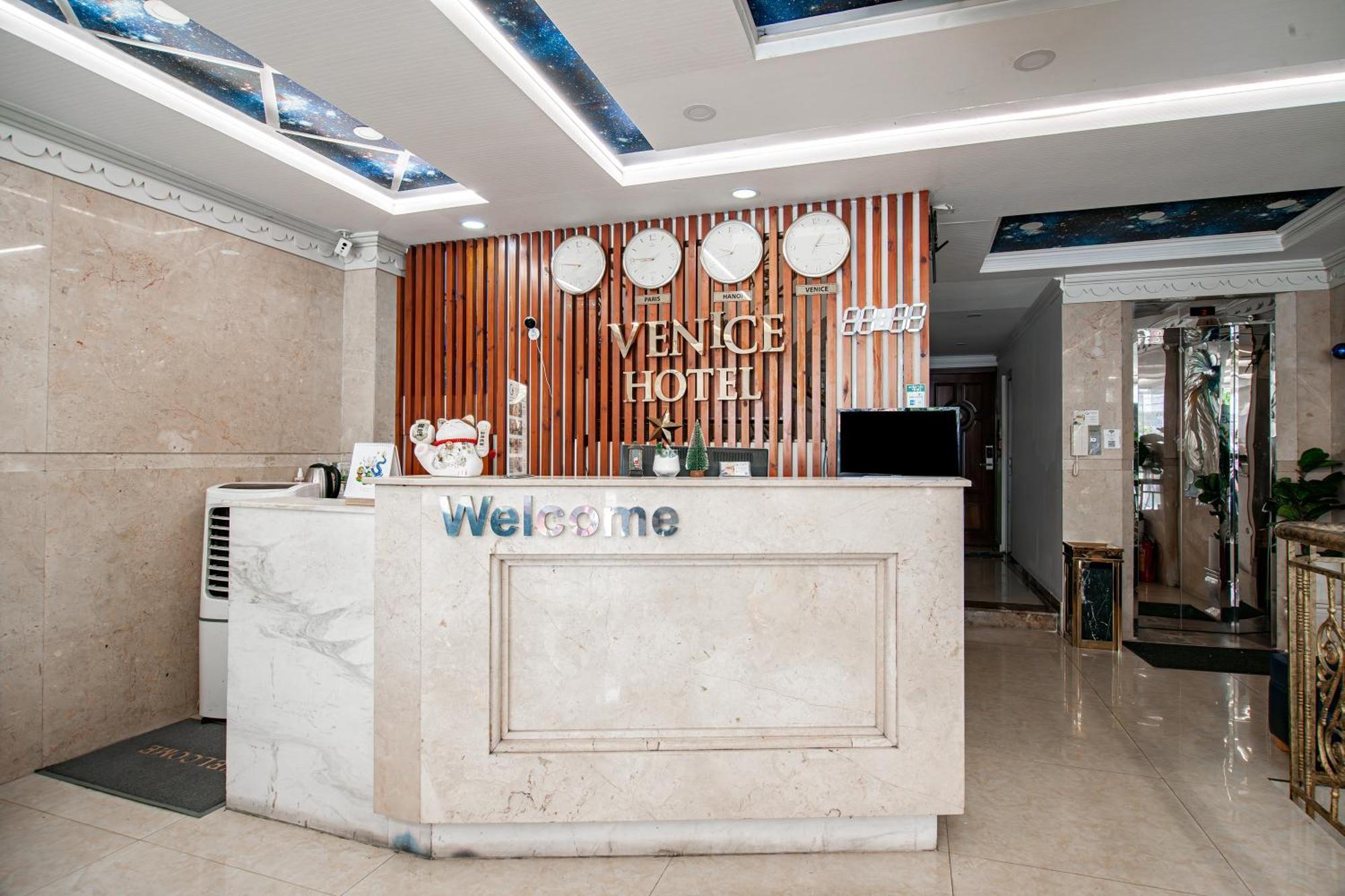 Venice Hotel ホーチミン市 エクステリア 写真